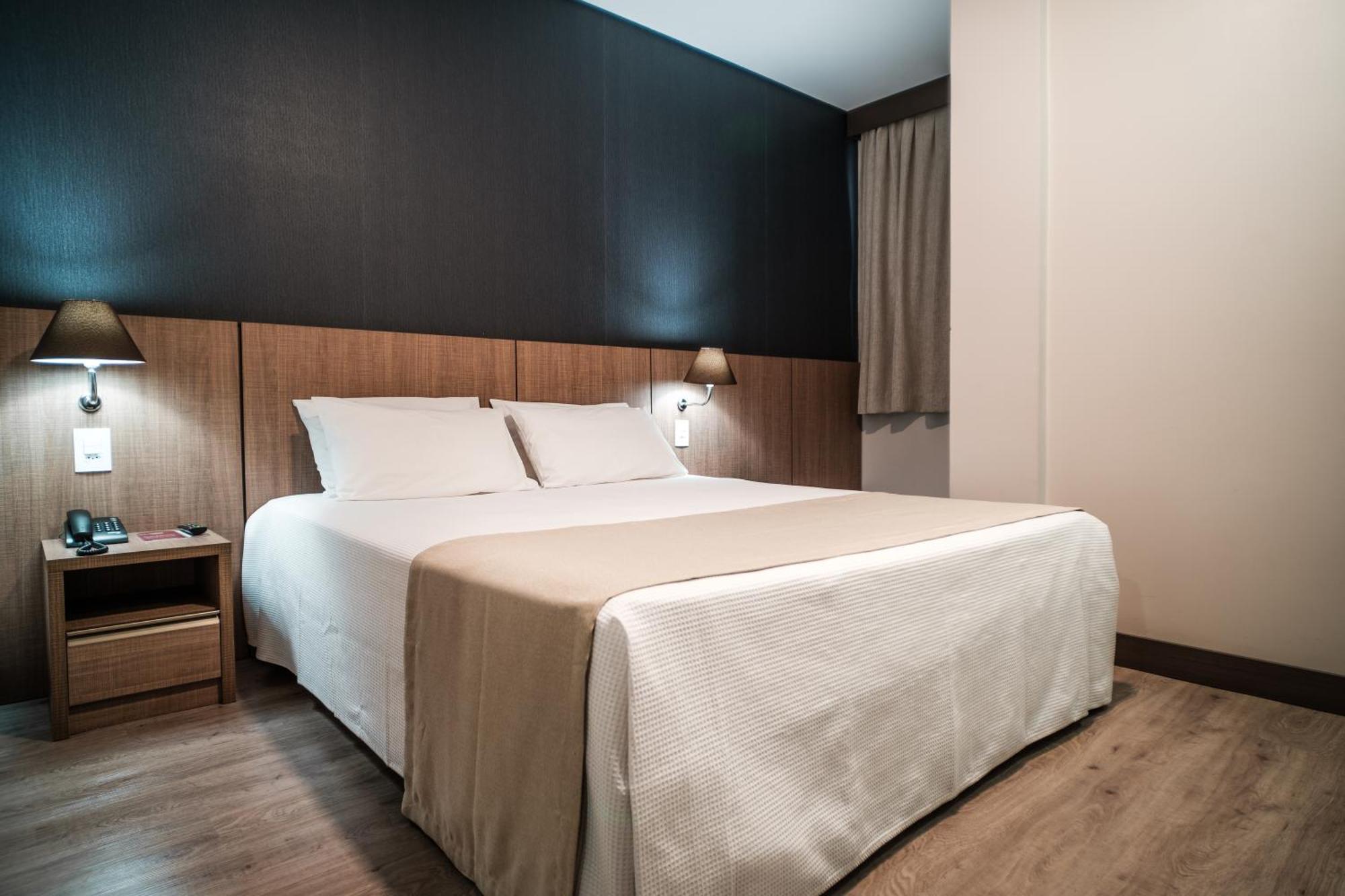 Bello Hotel โตเลโด ภายนอก รูปภาพ