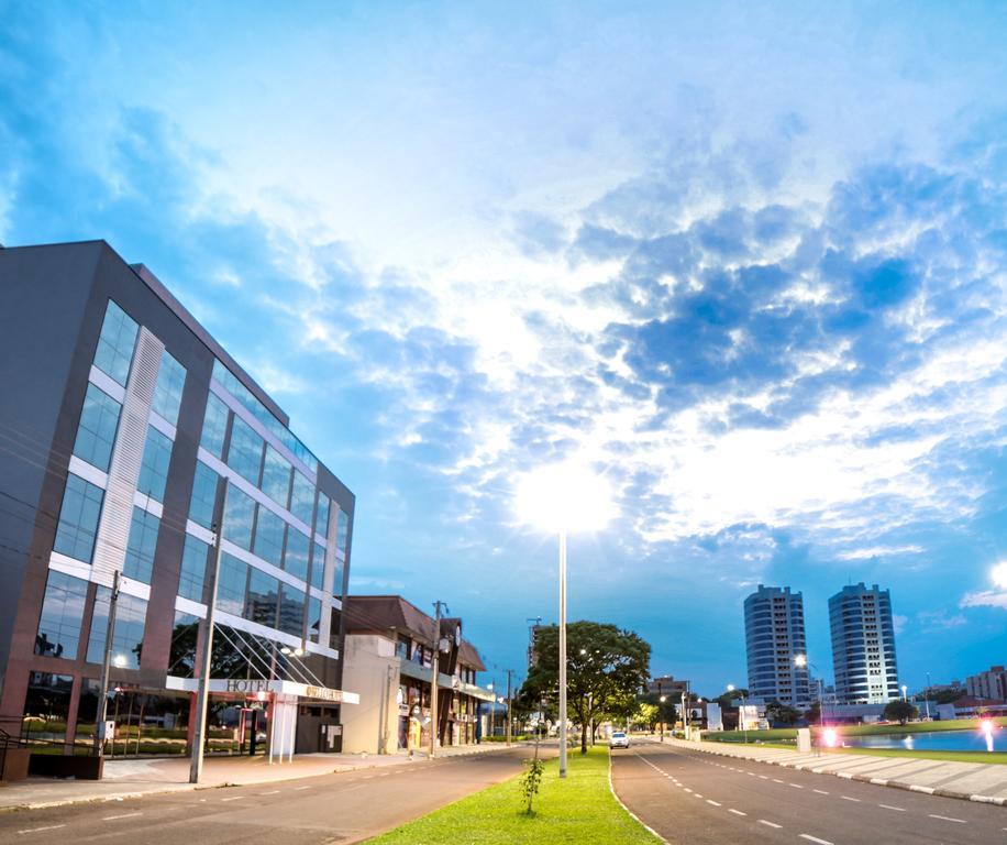 Bello Hotel โตเลโด ภายนอก รูปภาพ